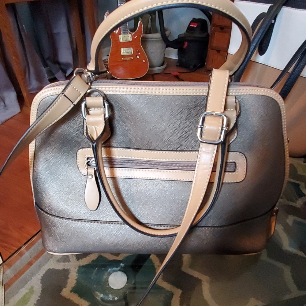 giani bernini brown/tan metalic dome satchel - Picture 3 of 4
